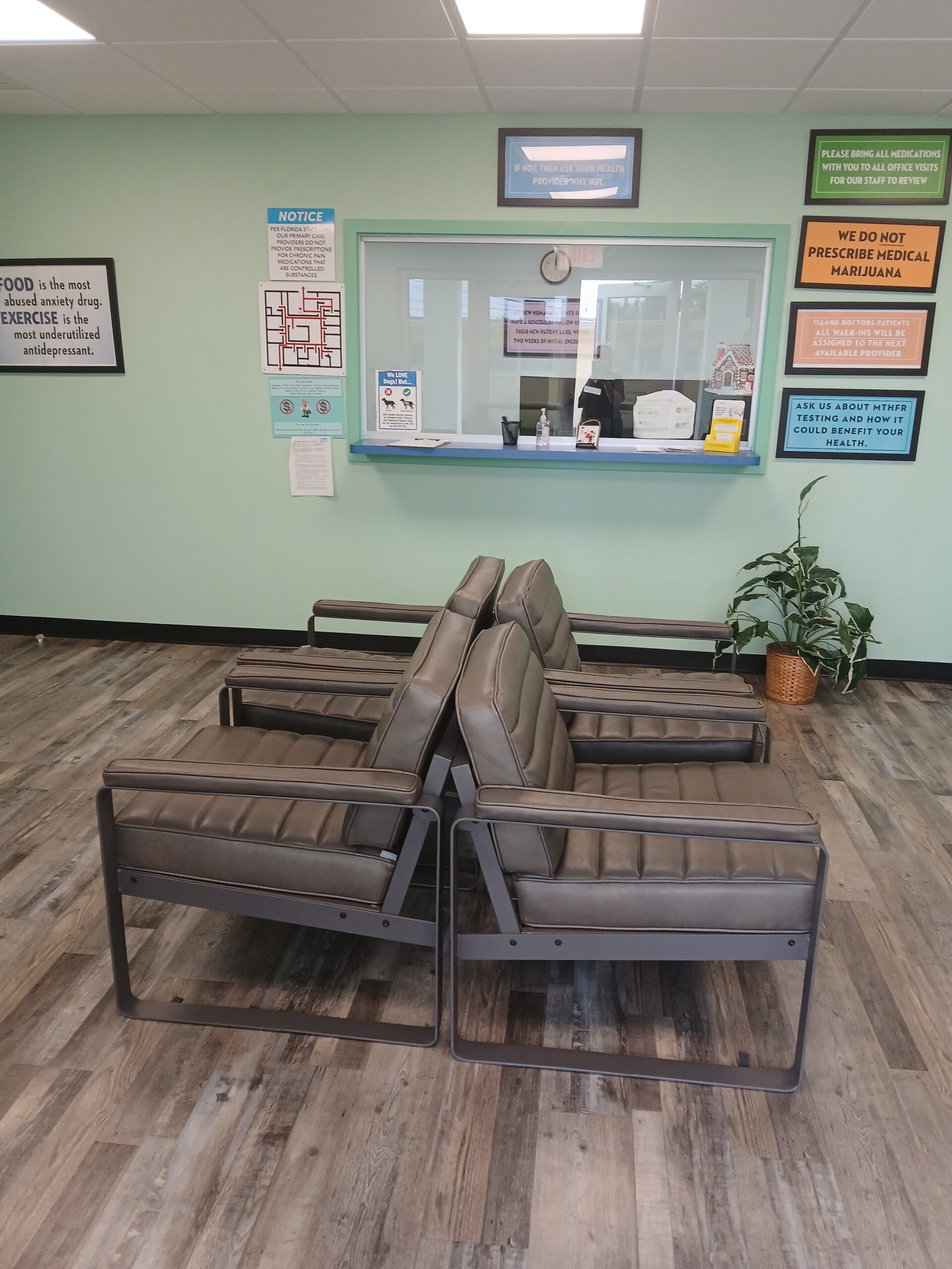 Lobby inside the Island Doctors Milton office