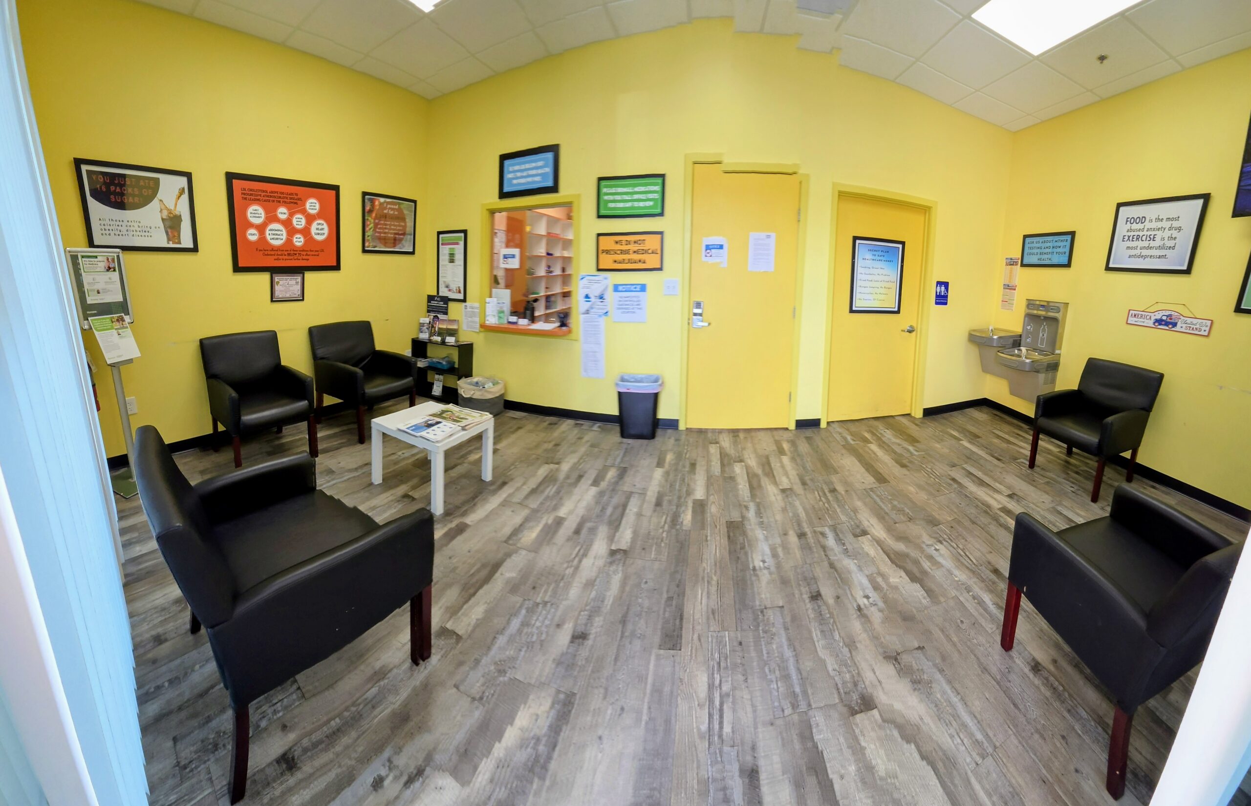 Lobby inside the Island Doctors Wildwood office